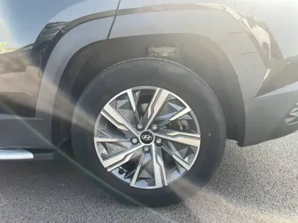 Photo 17 Hyundai Tucson  1.6 T-GDI 230 Hybrid BVA6