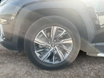 Photo 13 Hyundai Tucson  1.6 T-GDI 230 Hybrid BVA6