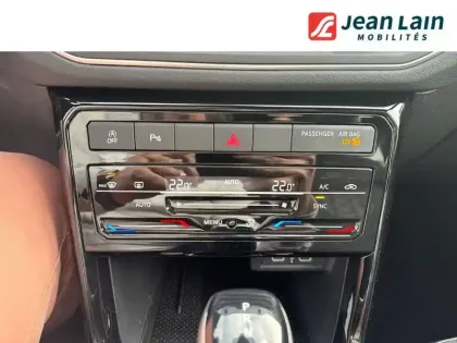 Photo 13 Volkswagen T-cross  1.5 TSI 150 Start/Stop DSG7