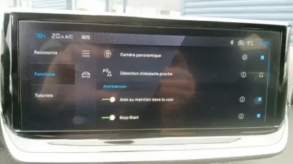 Photo 26 Peugeot 208  Hybrid 110 e-DCS6