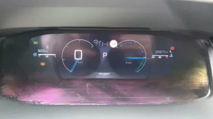 Photo 57 Peugeot 208  Hybrid 110 e-DCS6