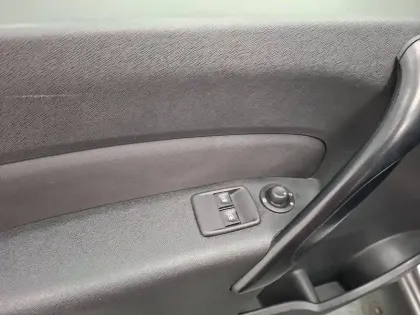 Photo 64 Renault Kangoo  Blue dCi 95