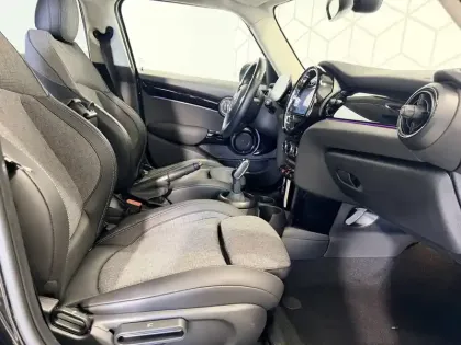 Photo 30 Mini Mini Hatch 5 Portes Cooper 136 ch DKG7