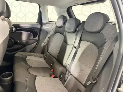 Photo 24 Mini Mini Hatch 5 Portes Cooper 136 ch DKG7