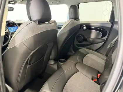 Photo 22 Mini Mini Hatch 5 Portes Cooper 136 ch DKG7