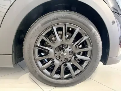 Photo 16 Mini Mini Hatch 5 Portes Cooper 136 ch DKG7