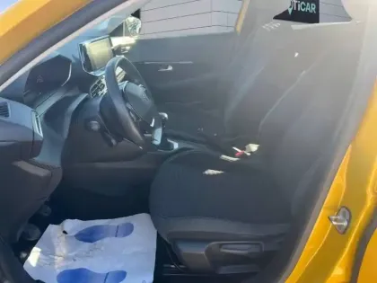 Photo 9 Peugeot 208 Gén. II Ph1 NG Style 5