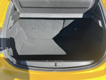 Photo 26 Peugeot 208 Gén. II Ph1 NG Style 5