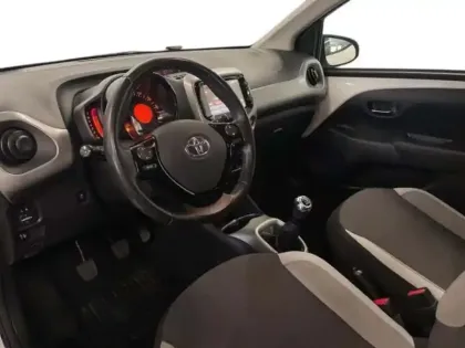 Photo 8 Toyota Aygo 1.0 VVT-i x-wave 3