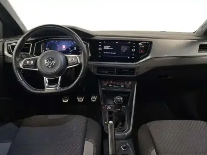 Photo 7 Volkswagen Polo 1.0 TSI 95 S&S BVM5 R-line