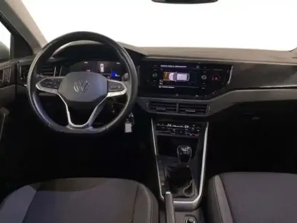 Photo 7 Volkswagen Taigo 1.0 TSI 110 BVM6 Life