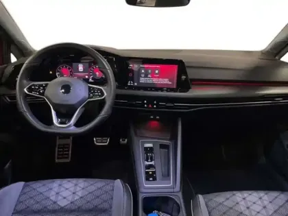 Photo 7 Volkswagen Golf 1.5 eTSI OPF 150 DSG7 R-Line