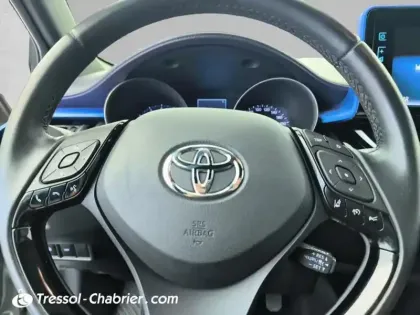 Photo 15 Toyota C-HR  1.2T 2WD Graphic