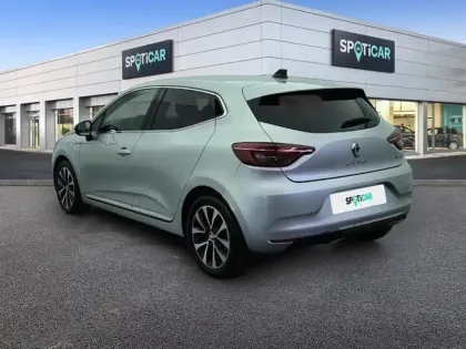 Photo 29 Renault Clio  E-Tech full hybrid 145 Techno