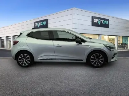 Photo 5 Renault Clio  E-Tech full hybrid 145 Techno