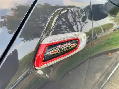 Photo 40 Mini Mini Hatch 3 Portes 231 ch 