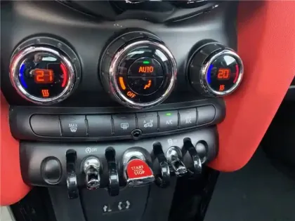 Photo 19 Mini Mini Hatch 3 Portes 231 ch John Cooper Works