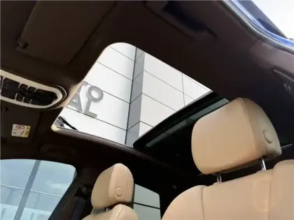 Photo 11 Porsche Macan 3.0 V6 340 CH