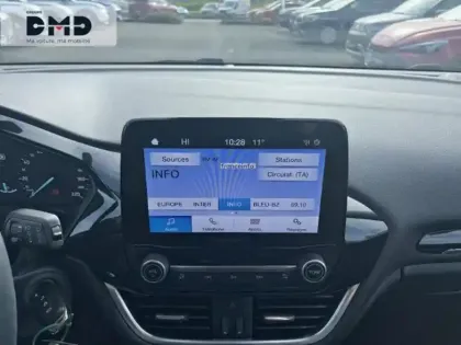 Photo 5 Ford Fiesta  1.0 EcoBoost Hybrid 125ch Titanium Business 5p