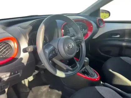 Photo 10 Toyota Aygo  X 1.0 VVT-i 72ch Dynamic S-CVT MY23