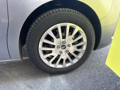 Photo 11 Peugeot Expert  Fg XL 2.2 Diesel 180ch Cabine Approfondie Fixe Pack Premium Connect automatique