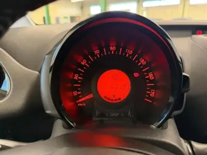 Photo 10 Peugeot 108  VTi 72 Style S&S 4cv 3p