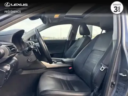 Photo 10 Lexus Is  300h Luxe MY20