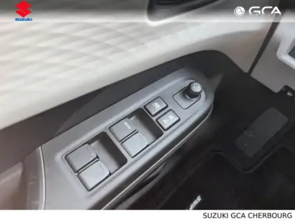 Photo 11 Suzuki Swift  1.2 Hybrid 83ch Privilège