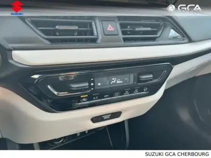 Photo 10 Suzuki Swift  1.2 Hybrid 83ch Privilège