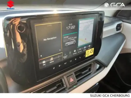 Photo 6 Suzuki Swift  1.2 Hybrid 83ch Privilège