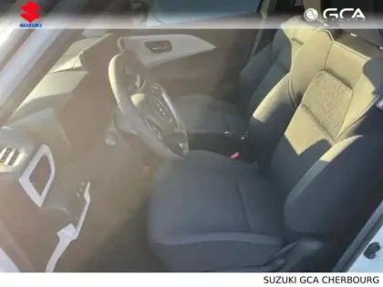 Photo 12 Suzuki Swift  1.2 Hybrid 83ch Privilège