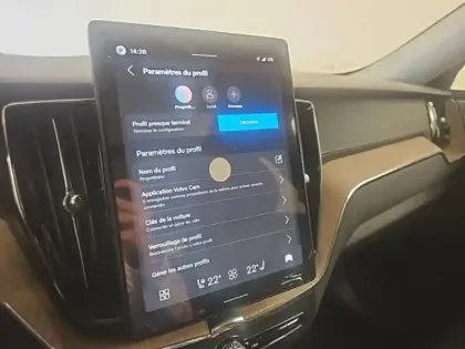 Photo 11 Volvo Xc60  T6 Hybride Rechargeable 350ch Ultra Style Dark Geartronic 8 AWD