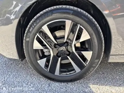 Photo 10 Peugeot 208 Gén. II Ph2 Allure 5