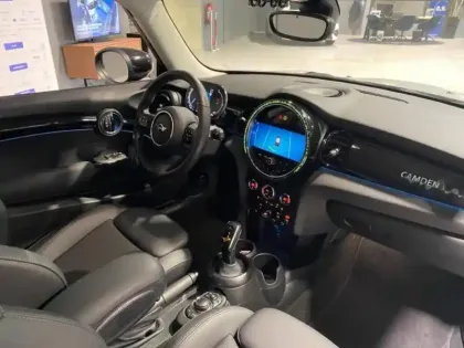 Photo 13 Mini Mini  Cooper 136ch  Edition Camden BVA7