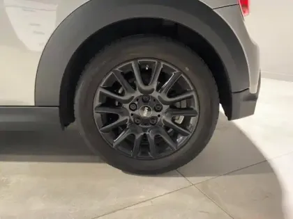 Photo 7 Mini Mini  Cooper 136ch  Edition Camden BVA7