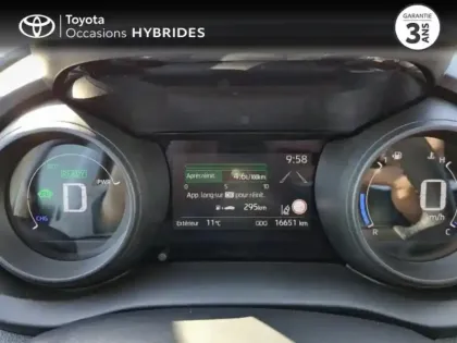 Photo 11 Toyota Yaris  116h Design 5p MY22