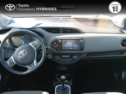 Photo 7 Toyota Yaris  HSD 100h Dynamic 5p