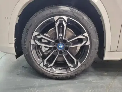 Photo 11 BMW X1  xDrive30e 326ch M Sport