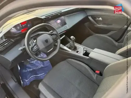 Photo 14 Peugeot 308  1.2 PureTech 110ch S&S Active Pack