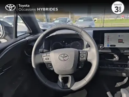 Photo 8 Toyota C-HR  1.8 Hybride 140ch Dynamic MY25