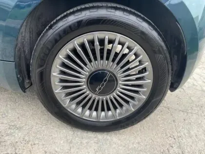 Photo 10 Fiat 500 Gén. II Ph1 MY22 Icône 4