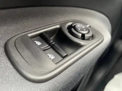 Photo 11 Fiat 500 Gén. II Ph1 MY22 Icône 4