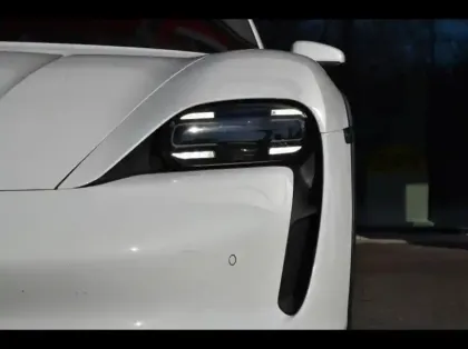 Photo 8 Porsche Taycan  Cross Turismo 571ch 4S