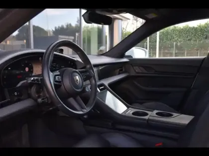 Photo 14 Porsche Taycan  Cross Turismo 571ch 4S