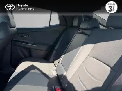 Photo 11 Toyota C-HR + 224ch 77kWh Design Grande Autonomie