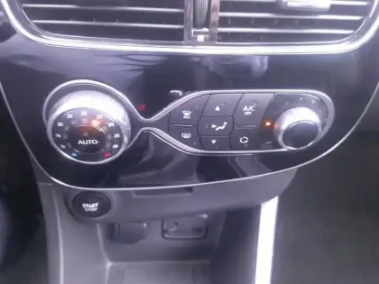 Photo 14 Renault Clio  0.9 TCe 90ch energy Intens 5p Euro6c