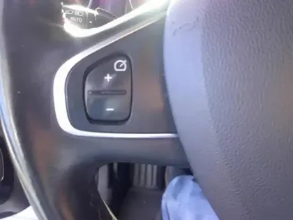 Photo 12 Renault Clio  0.9 TCe 90ch energy Intens 5p Euro6c