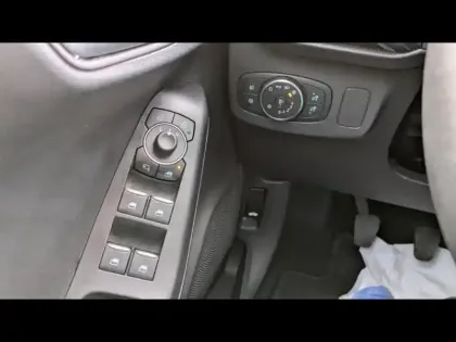 Photo 13 Ford Puma  1.0 Flexifuel 125ch S&S mHEV Titanium