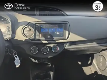 Photo 14 Toyota Yaris  70 VVT-i France Connect 5p RC19