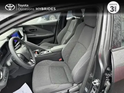 Photo 10 Toyota C-HR  1.8 Hybride 140ch Dynamic NG23